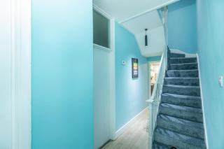 Renovated 3BR wgarden in Stratford, 1min to Train - Londra - 4