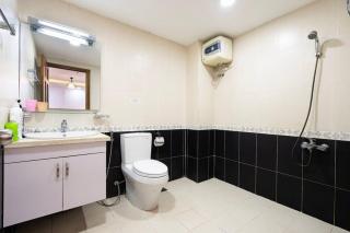 Spacious 2 br at city center 1st district - 3