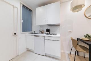 Imhost 8 - Lovely studio at St Michel-Notre Dame - París - 5