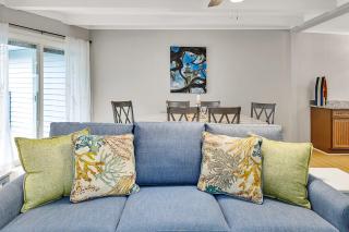 Steps to East Beach & Pet Friendly w/ 2 King Beds - East End - 3