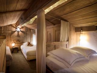 Appartement de standing à Courchevel 1850 avec cheminée et accès ski aux pieds - FR-1-575-2 - 3