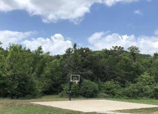 Foggy Bay Hideaway Perfect location. Check it out! - 1