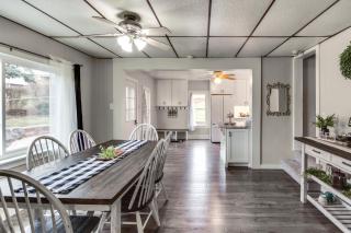 Family-Friendly Altoona Abode with Spacious Patio! - Altoona - 9