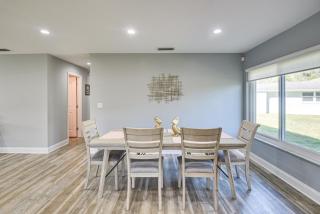 Palm Coast Home with Screened Patio, 3 Mi to Beach! - Palm Coast - 1