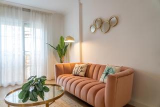Prensa & Nice Courtyard by ELE Apartments - Málaga - 5