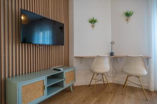 Prensa & Nice Courtyard by ELE Apartments - Málaga - 7