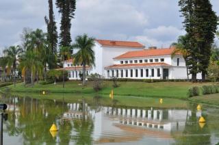 APARTAMENTO FAMILIAR COMPLETO - São Lourenço - 0