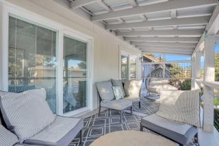 St Simons Island Townhome with Balcony and Ocean View! - East End - 0