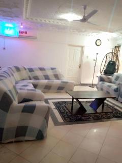 Inviting 3-Bed Apartment in Kumasi Ashanti Ghana - Dompoasi - 2