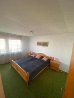 Gemütliches Ferienhaus Lindvägen - Fågelfors - 3
