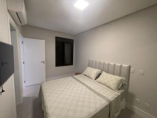 Lindo Apartamento! 100m da Praia Grande! EC01I - 4