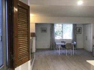Bahar ic-Caghaq Apartment with private drive-in, equidistant from Sliema and St. Paul's Bay - Naxxar - 5