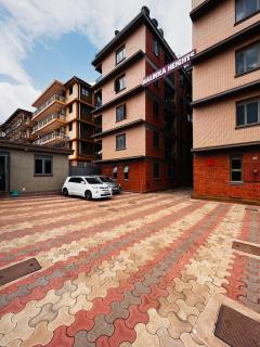 Kampala Flat - 1