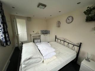 Self Contained Annex - Potterspury - 4