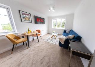 Peach Apartment - Central Location - Free Parking, Self-Check-In, Fast Wifi, SmartTV with Netflix by Yoko Property - Redcar - 9