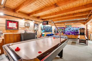 Riverfront A-Frame Cabin in Troy with Pool and Dock! - Troy - 8