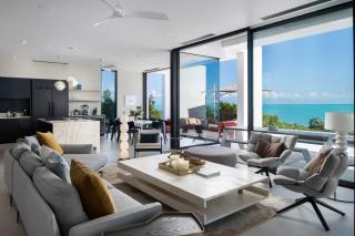 UXUE Villa 8 BR - Long Bay Hills - 2