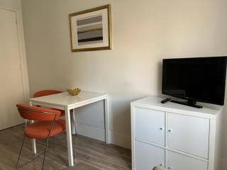Fantastic 1 Bedroom Apartment at Roma Avenue - 1B - Lisbona - 1