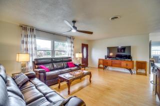 Centrally Located Merritt Island Home Pool, Porch - Merritt Island - 7