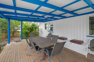 The Shack Rainbow Beach - Pets Welcome - Fully Fenced - Close to Beach - Rainbow Beach - 5