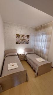 Magnolia Holiday Apartment - 6