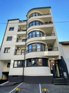 Magenta Kulina Bana - Belgrado - 8
