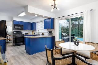 Timeless-Texas-Inn - Heated Pool Oasis & Lux Vibe - 5