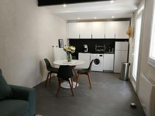 Villa au Calme avec Extérieur et parking gratuit aux portes d'Aix et Marseille Emplacement idéal - Marselha - 9