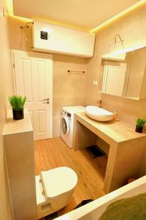 Central single house with parking-TOP LOCATION! - Novalja - 5