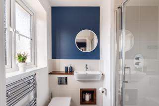 4 Bed, 3 Bath in Colchester - Business, Contractor and Leisure - Singles or Superkings - Disc0unts - 2