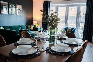 4 Bed, 3 Bath in Colchester - Business, Contractor and Leisure - Singles or Superkings - Disc0unts - Colchester - 5