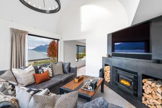 Karearea- AC- Free Parking- BBQ- Hot Tub - Queenstown - 0