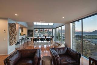 Limerick- Fire Place- Lake Views- BBQ- AC - Queenstown - 1