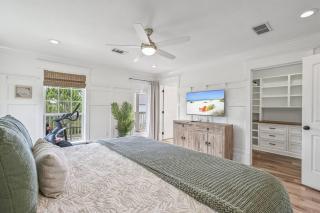 Treasure Palms - Golf Cart- Bikes - Arcade- Peloton- Near Rosemary - Community Pool - Rosemary Beach - 4
