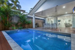 Luxury Retreat on Mudlo, 4 bedroom home with pool - 9