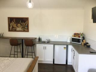 Studio on Denne - Tamworth - 2