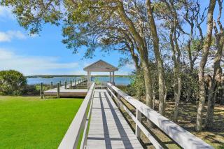 Waterfront Vacation Home with Heated Pool Dock and Beach Nearby - St. Augustine - 8