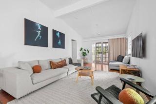 Inside Out! ~ 3 Bed House ~ Toowong - Brisbane - 6
