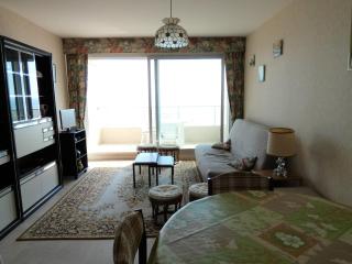 Studio cabine bord de mer avec balcon et parking privé - FR-1-323-421 - Saint-Jean-de-Monts - 2