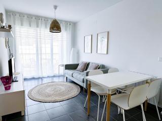 Apartamento acogedor y moderno cerca de la playa con piscina comunitaria, parking y wifi - ES-228-173 - Llança - 7