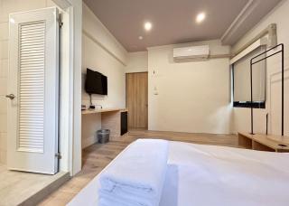 Yan Bin Hotel - 1