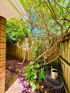 Charming Granny Flat Conveniently Located near Knox Shopping Center - Wantirna South - 2