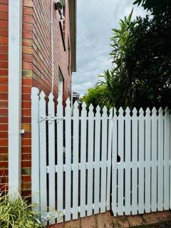 Charming Granny Flat Conveniently Located near Knox Shopping Center - Wantirna South - 3