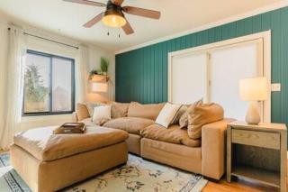 Large Lot SFR close to IU Downtown and Southport - Indianápolis - 2
