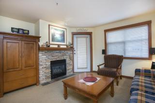 3304 - One Bedroom Den Standard Powderhorn Lodge condo - Solitude - 0