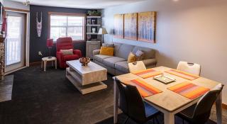 3402 - One Bedroom Den Deluxe Powderhorn Lodge condo - Solitude - 0