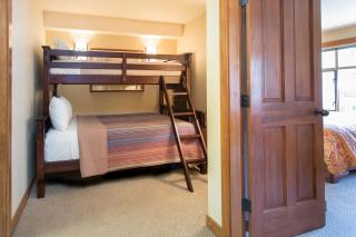 3316 - One Bedroom Den Standard Powderhorn Lodge condo - Solitude - 6