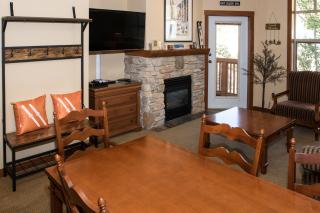 3505 - One Bedroom Den Standard Powderhorn Lodge condo - Solitude - 6