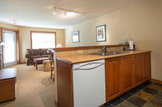 3316 - One Bedroom Den Standard Powderhorn Lodge condo - Solitude - 1