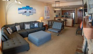 3505 - One Bedroom Den Standard Powderhorn Lodge condo - Solitude - 4